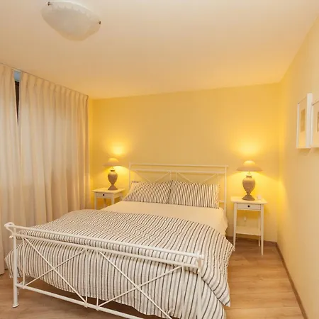 Holiday home Casa Fara - By Lovecomo *